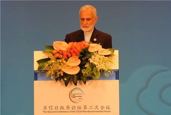 خرازي: ايران على استعداد للحوار مع دول المنطقة لخفض التوتر وتعزيز الاستقرار