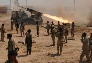 انهدام انبار مهمات مزدوران سعودی در غرب استان مارب / ادامه حملات هوایی عربستان به یمن