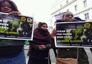 مظاهرات ضد العبودية تحاصر سفارات الإمارات في لندن وباريس وواشنطن