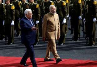 Modi in Ramallah to talk with President Abbas