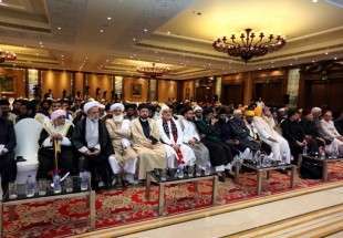 الرئيس روحاني: المستعمرون اسسوا لعلاقات مجحفة مع المجتمعات الاسلامية