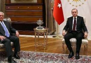 أردوغان يبلغ تيلرسون أولويات تركيا في المنطقة