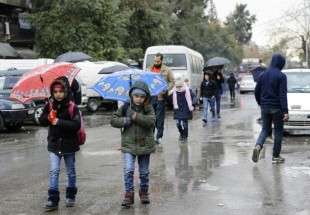 Des écoles rouvrent après des bombardements rebelles