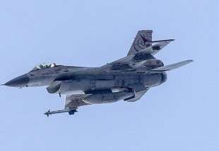 طيران الاحتلال يقصف جنوب غزة بـ10 صواريخ