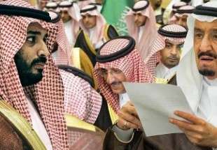 مصادر خليجية: الملك سلمان يسحب ملفات 3 دول عربية من ولي العهد