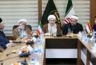 Rencontre entre le secrétaire général du Conseil mondial du rapprochement des écoles islamiques et le ministre syrien des Waqfs