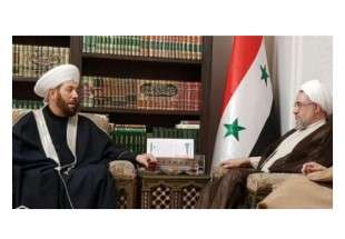 آية‌ الله الأراكي يلتقي بمفتي سوريا