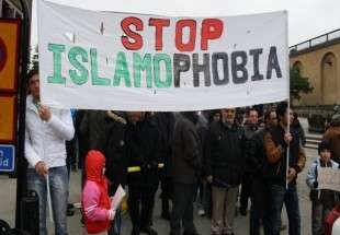 ​شوک جامعه انگلیس از نامه های «روز تنبیه مسلمانان»