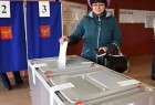 فتح مراكز الاقتراع للانتخابات الرئاسیة الروسیة فی موسكو