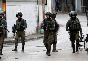 Israeli army detains 15 Palestinians in West Bank
