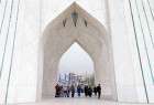 Azadi Tower welcomes tourists during Nowrouz holiday (photo)  <img src="/images/picture_icon.png" width="13" height="13" border="0" align="top">