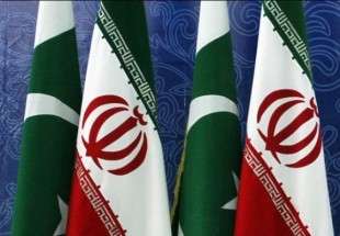 ايران تسلم باكستان 22 مهاجرا غير شرعي
