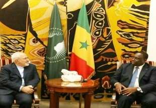 ظريف يلتقي مع الرئيس السنغالي