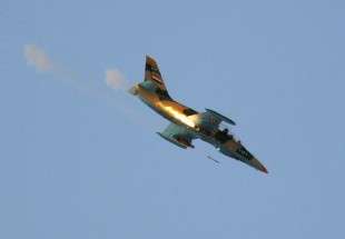 حمله هوایی جنگنده‌های سوری به مواضع القاعده در استان ادلب