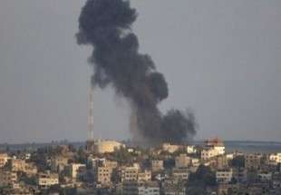 صیہونی حکومت کے جنگی طیاروں کا غزہ پر حملہ
