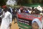 اختصاصی؛ تجمع مردم نیجریه در برابر پارلمان این کشور در اعتراض به ادامه بازداشت غیرقانونی شیخ زکزاکی +عکس