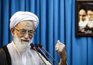 خطيب طهران يحذر من محاولات السعودية والصهاينة لطمس القيم الإسلامية