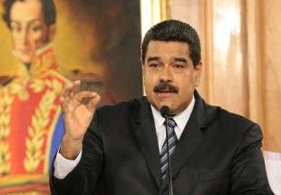 مادورو يصف "التحالف الثلاثي"بـ"كلاب حرب" و يتساءل من دفع لقصف سوريا