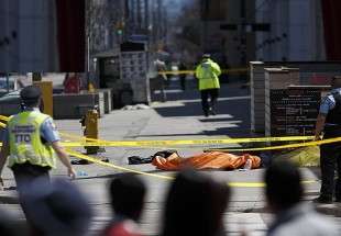 حادث دهس متعمد في تورينتو والضحايا 25 بين قتيل وجريح