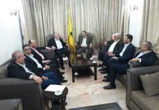 مسؤول العلاقات الفلسطينية في حزب الله  يلتقي وفدا من قوى التحالف الوطني الفلسطيني