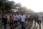 ​اختصاصی؛ تداوم تظاهرات مردم ابوجا در اعتراض به ادامه بازداشت غیرقانونی شیخ زکزاکی / خشونت پلیس نیجریه علیه تظاهرکنندگان + عکس