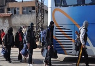 156 تروریست در شمال حمص خود را تسلیم کردند