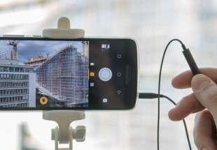 هكذا تستعمل سماعة الأذن كزرّ تصوير مع الهواتف الذكية!