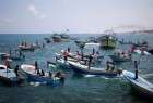 Israeli forces stop boat in Gaza blockade, detain activists
