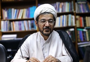 "علو و استعلا در مفهوم امر"در سیره سیاسی امام خمینی