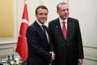 ماكرون يهنئ اردوغان ويتمنى "حواراً هادئاً" بين تركيا والاتحاد الاوروبي
