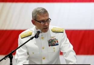 US 5th Fleet commander meets with Bahrain army chief