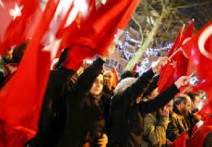 Les Pays-Bas et la Turquie annoncent le rétablissement de relations diplomatiques