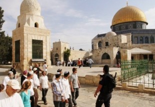 تعرض بی‌سابقه صدها شهرک نشین صهیونیست به مسجد الاقصی