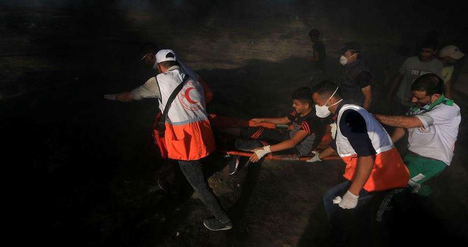 شهيد و 220 إصابة برصاص الاحتلال في مسيرات العودة شرق غزة