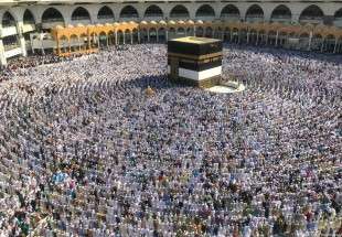 Qatar accuses Saudis of barring Hajj pilgrims, Riyadh says untrue