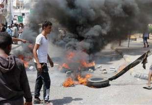 Yemenis protest over economic crisis, one killed