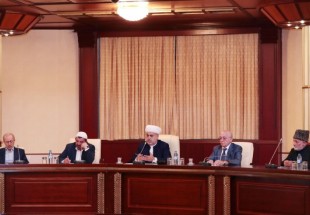 رئيس دائره المسلمين في القوقاز يحذر من اثارة الفرقة بين الشيعة والسنة
