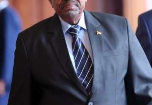 Sudanese President Bashir dissolves government, appoints new PM