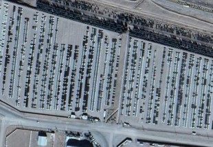 ​تصاویر هوایی از انبار 5000 خودرو در سلفچگان