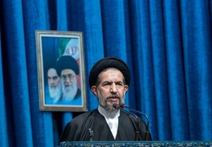 خطيب جمعة طهران: أمريكا فقدت الشرق الاوسط