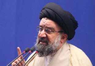 آية الله خاتمي: الاعتداء الارهابي في اهواز يكشف عن شيطنة الاعداء