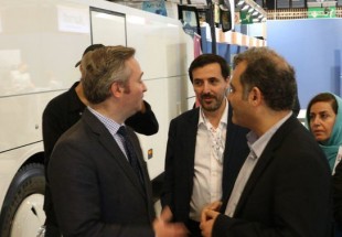 فرانسه از سفر گردشگرانش به ایران حمایت می‌کند
