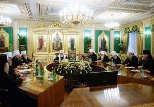 الكنيسة الأرثوذكسية الروسية تقطع العلاقات مع بطريركية القسطنطينية