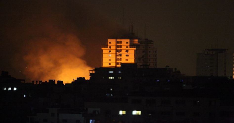 طائرات الاحتلال تشن عدة غارات  فجر الاربعاء على قطاع غزة