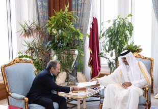 باسيل سلم أمير قطر دعوة لحضور القمة الاقتصادية العربية في بيروت