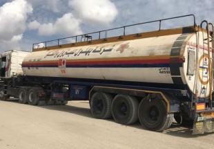 12 شاحنة محملة بالوقود القطري تدخل قطاع غزة