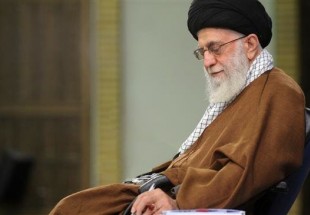S.Leader calls for opinions on Islamic-Iranian development