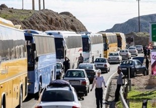 انتقال زوار از مهران به کرمانشاه با 2 هزار خودروی عمومی