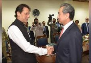 وزیراعظم عمران خان کی چینی صدر سے ملاقات میں تبادلہ خیال