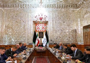 لاريجاني يدعو الى تعزيز التعاون بين طهران وموسكو في مكافحة الارهاب